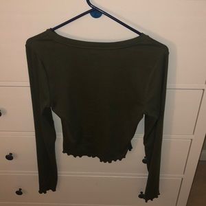 The og tee collection army green baby lettuce top